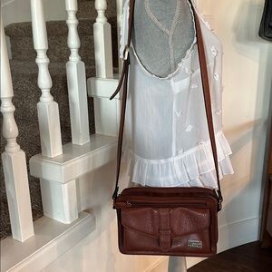 Cornel crossbody